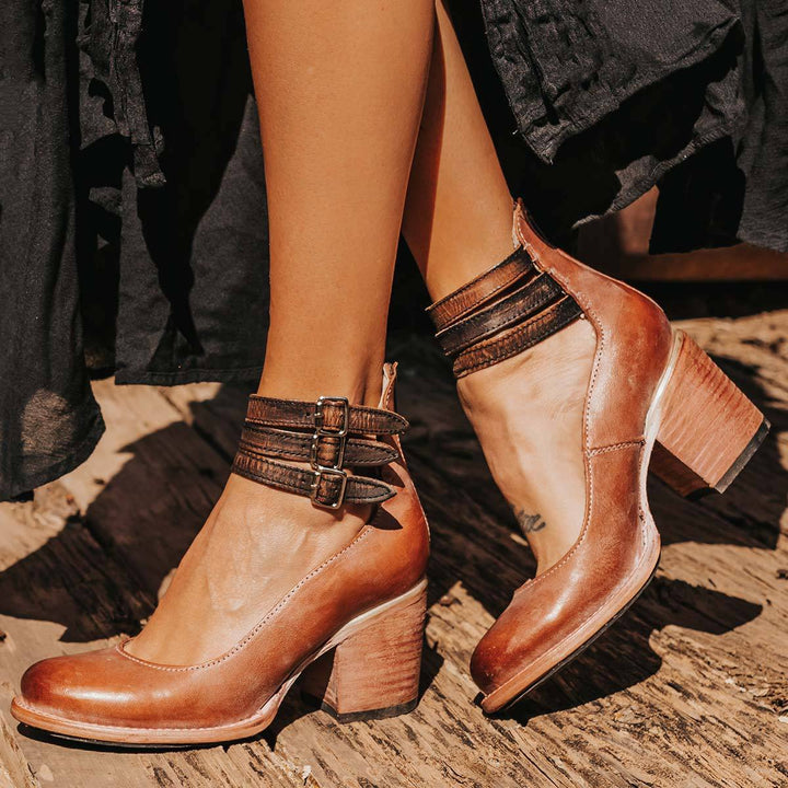 Norah™ | Classic Vintage Style
