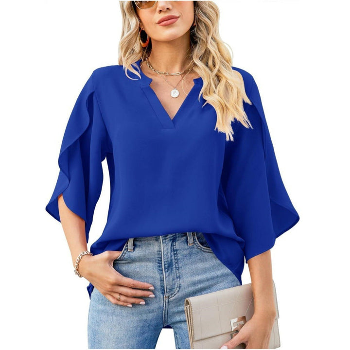 Leni™ - Chic V-Neck Blouse for Effortless Elegance