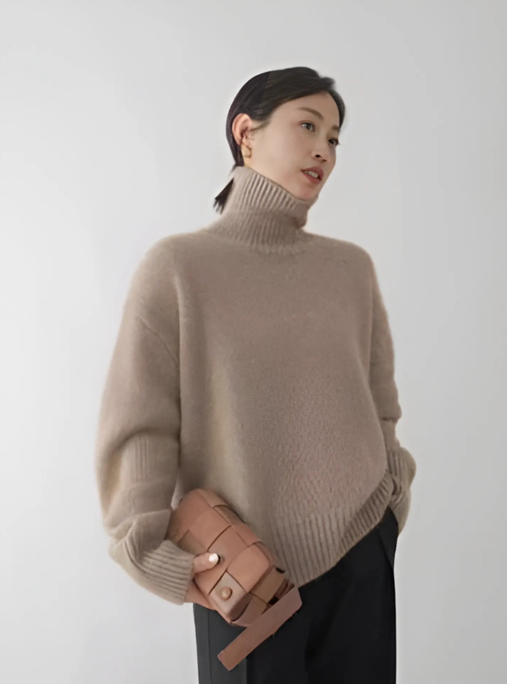 LENA | TURTLENECK SWEATER